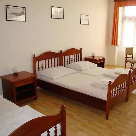 Aviatik Čáslav